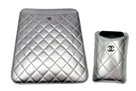 iphone 5 hoes chanel|chanel ipad case.